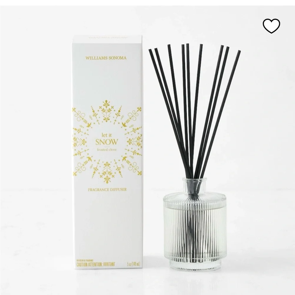 Williams Sonoma Let it Snow Frosted Clove Diffuser